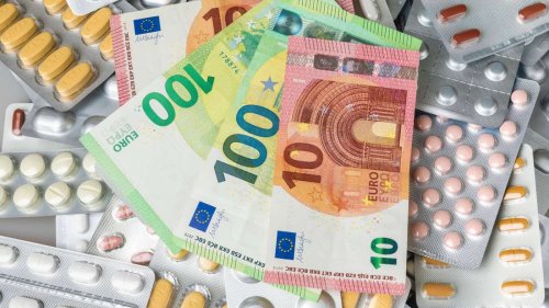 Wann man als Person in Rente von der Zuzahlung für Medikamente befreit ist