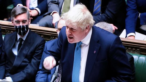 Chaos durch internen Bericht droht: An Johnsons Schicksal hängen Neuwahlen