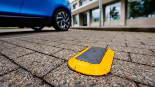 Sensoren gegen Falschparker: Wie eine Stadt durch Technik die Sicherheit verbessern will