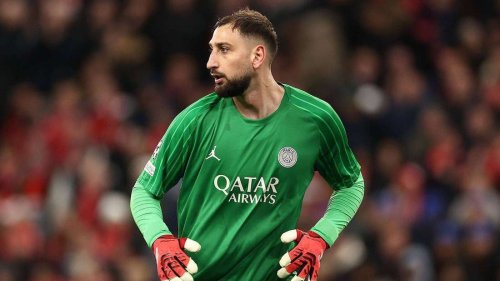 Neue Torwartgerüchte: Italien-Idol wird beim FC Bayern gehandelt