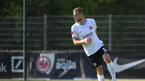 Eintracht Frankfurt im DFB-Pokal mit Abwehr-Problemen
