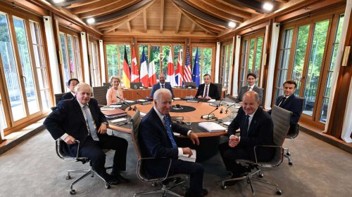 G7-Gipfel im Live-Ticker: Biden und Macron bei Begrüßung gestört – Scholz nennt erste Details aus Gesprächen