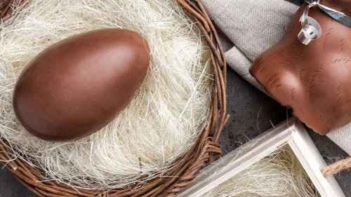 Kinder essen Schokoladen-Eier aus anonymem Oster-Päckchen – wenig später sind sie tot