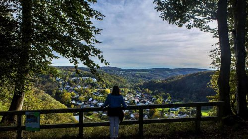 Wandern im Frühling: Wunderbare Wanderwege und Strecken in NRW