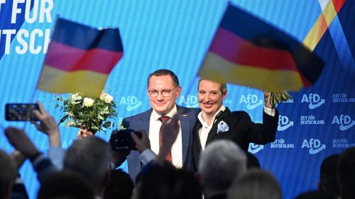 Umfrage bringt Merz in Bedrängnis: AfD kommt der Union immer näher