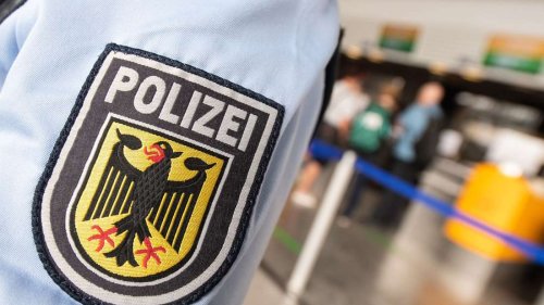 Bundespolizei nimmt Strohfrau am Flughafen Frankfurt fest