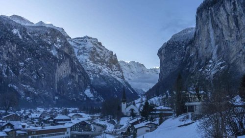 Schweres Lawinenunglück in der Schweiz: Zwei Tote, fünf Verletzte