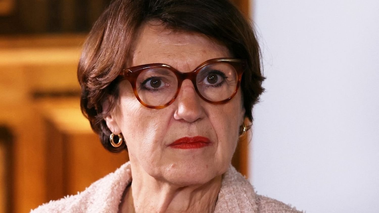 Dermatose nodulaire, aides financières, tirs sur les loups… La ministre Annie Genevard fait plusieurs annonces pour calmer la colère des agriculteurs