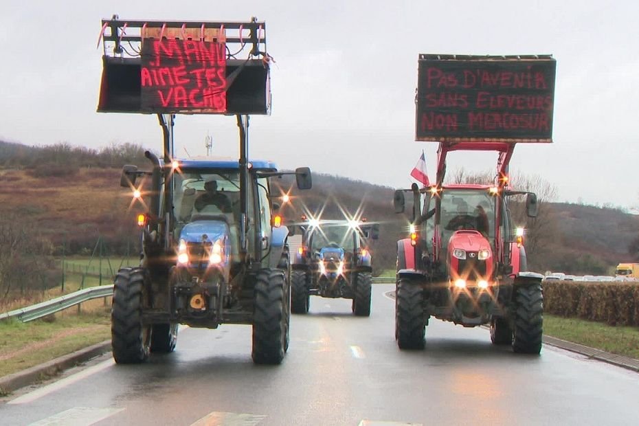 Dermatose nodulaire. « On a un gros risque d’explosion des cas au printemps » : la mobilisation des agriculteurs continue dans le Puy-de-Dôme
