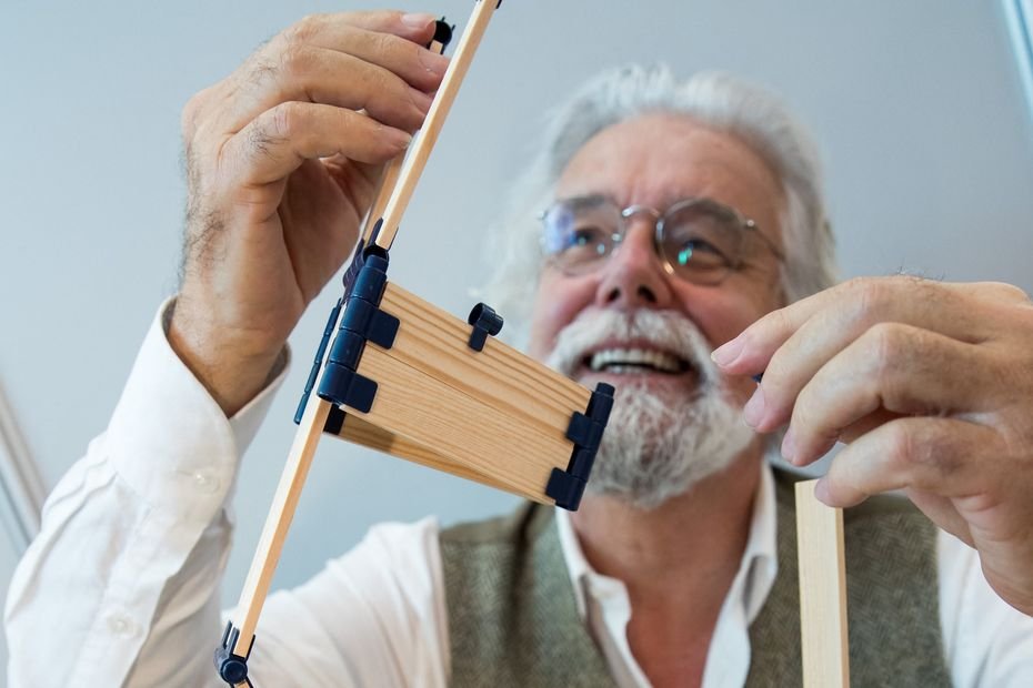 Le créateur des jouets "Kapla", Tom Van der Bruggen est mort à Nice