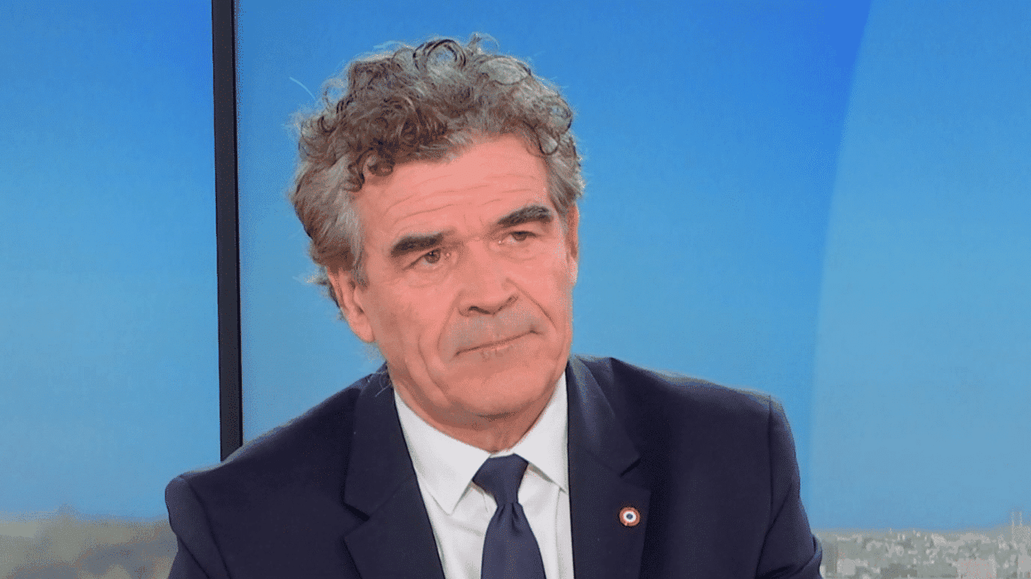Colère des agriculteurs : « Ce n&rsquo;est pas une crise sanitaire, c&rsquo;est une crise politique », affirme Éric Michoux