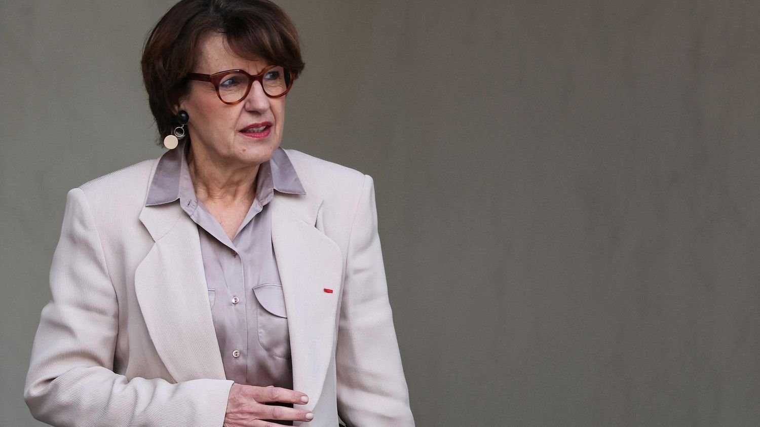 Dermatose nodulaire : la ministre de l’Agriculture ouvre la porte à « la question d’une vaccination totale du cheptel français »