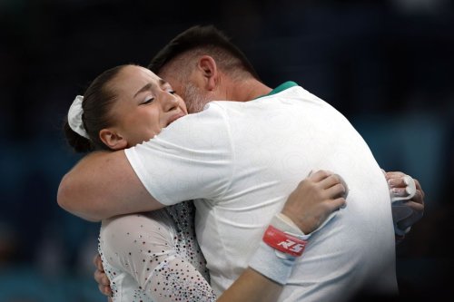 "Ce fut une fierté de t’avoir compté parmi nos gymnastes" : la championne olympique Kaylia Nemour quitte son club d'Avoine-Beaumont
