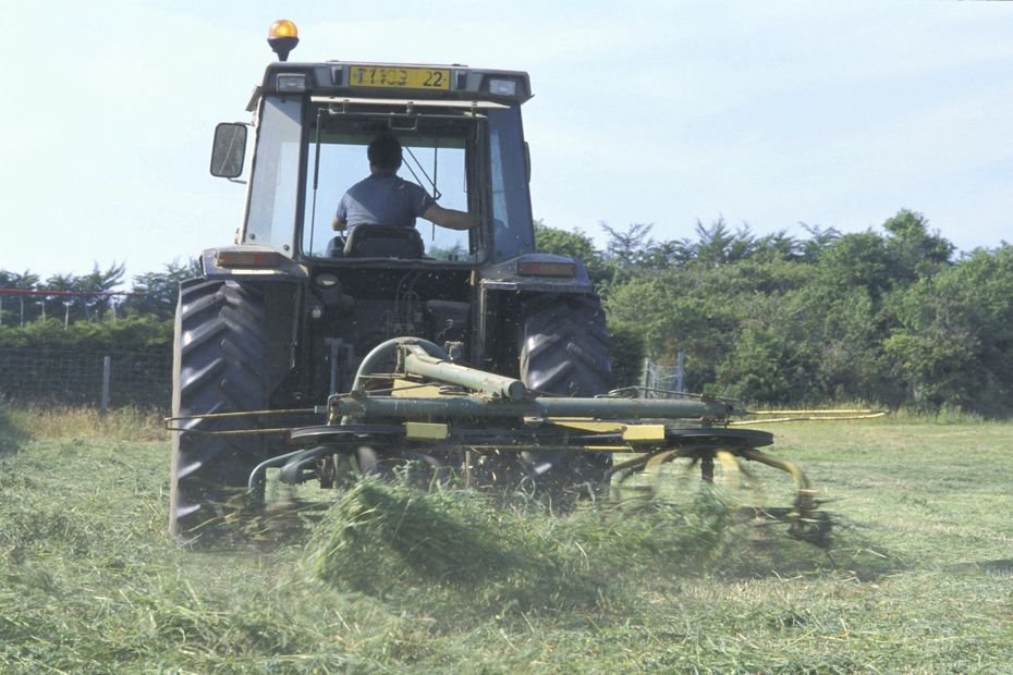 Procès hors norme à Marseille : six agriculteurs jugés pour un trafic de pesticides interdits importés depuis l&rsquo;Espagne