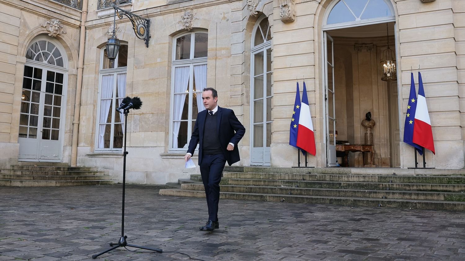 VIDEO. Après le rejet du projet du budget à l’Assemblée, Sébastien Lecornu va demander un vote sur « le renforcement de nos armées » au Parlement