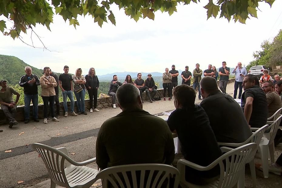 Mobilisation du monde agricole pour soutenir l’installation d’un jeune couple d’éleveurs dans le village de Campi