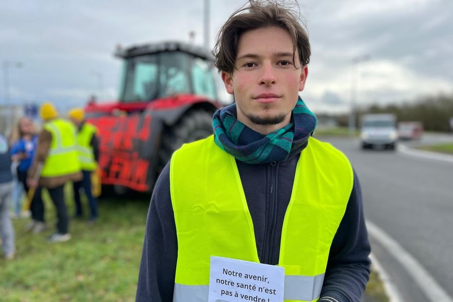 « Pour moi, c&rsquo;est le plus beau métier qu&rsquo;il est possible de faire ». Ces jeunes mobilisés contre le Mercosur veulent devenir agriculteurs