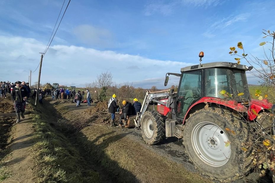 Dermatose nodulaire. « Rendez-vous à Toulouse en tracteur » : les agriculteurs annoncent la mise en place de blocages routiers