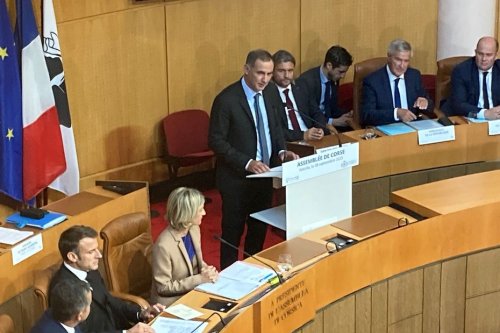 Emmanuel Macron en Corse : avant le discours du président de la République, "la Corse retient son souffle", selon Marie-Antoinette Maupertuis