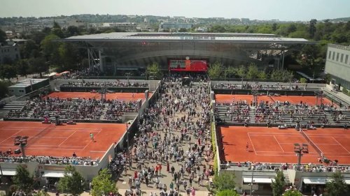 Roland-Garros : une première journée festive et ensoleillée
