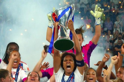 "Comme des lionnes", les filles de l'Olympique Lyonnais retrace l'histoire du foot féminin