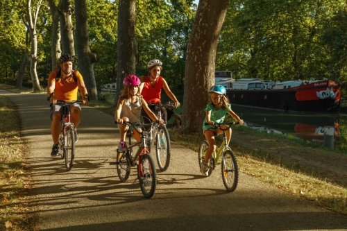 De l’Atlantique à la Méditerranée, vivez l’aventure du Canal des Deux-Mers à vélo entre vignobles, cités UNESCO et saveurs du Sud