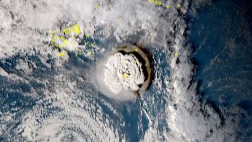 Eruption volcanique dans les îles Tonga : alerte au tsunami sur la côte ouest des Etats-Unis, Hawaï touchée par des inondations mineures