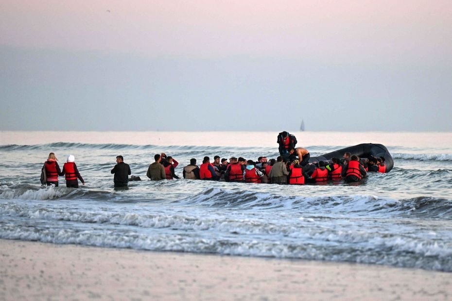 Deux décès en moins de 24h et au moins 240 sauvetages de migrants dans la Manche du 19 au 22 mars 2025