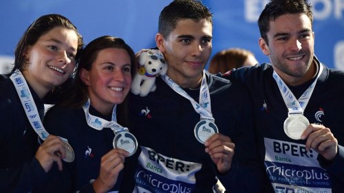 Vidéo Championnats d'Europe de natation 2022 : les Bleus en argent sur le relais 4x200 m mixte