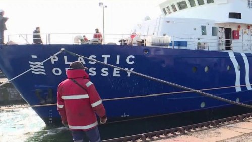 Pollution des océans : un bateau va sillonner les eaux pendant trois ans afin de récolter les déchets plastiques