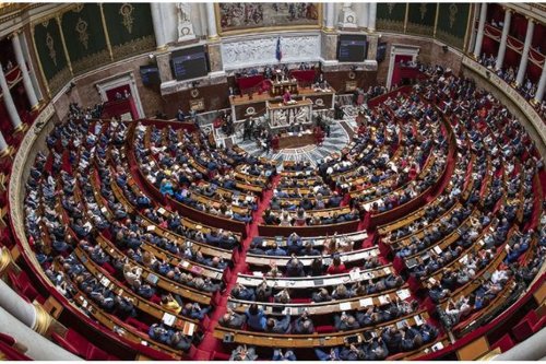 L'Assemblée Nationale adopte la proposition de loi portée par Olivier Serva et Max Mathiasin pour renforcer le principe de continuité territoriale en Outre-Mer