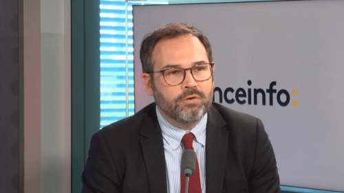 Droits de douane, dépréciation du dollar… "Donald Trump a un véritable projet de transformation de l'économie