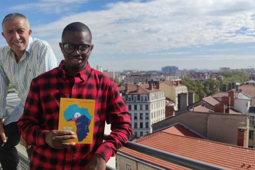 “Ce livre enseigne. Le trajet, c'est une école”, un jeune Guinéen raconte son périple jusqu'à Lyon