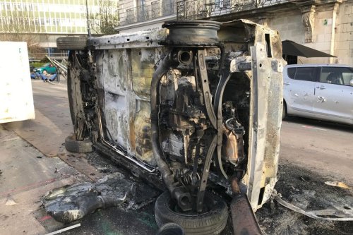 Angers et Nantes font le bilan de la journée du 28 mars : du mobilier cassé et plusieurs blessés