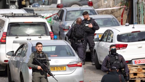 Attentats à Jérusalem : "C'est l'effet d'imitation qui explique" la recrudescence de la violence, selon Denis Charbit, professeur de sciences politiques