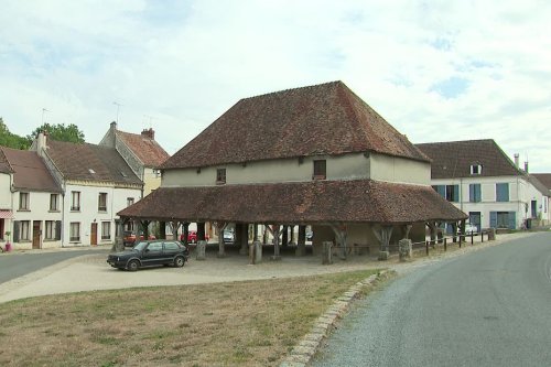 Grâce au loto du patrimoine, la renaissance d'une halle médiévale vieille de 500 ans : "pour la commune, financer de tels travaux aurait été impossible"