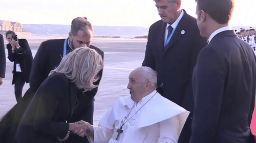 Visite du Pape à Marseille : le souverain pontife revient sur la question de la fin de vie lors d’une conférence de presse