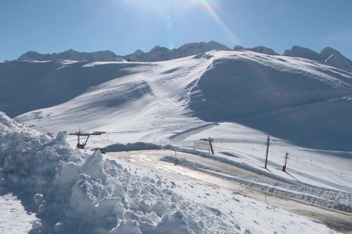 Victime du réchauffement climatique, une station familiale des Pyrénées contrainte d'abandonner la pratique du ski