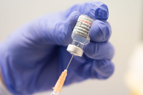 Vaccin anti-Covid : l'avocat qui a attaqué Pfizer, attaque cette fois le fabricant BioNtech depuis Marseille