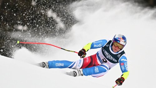 Vidéo Mondiaux de ski alpin 2023 : revivez le super-G d'Alexis Pinturault, meilleur temps de la 1re manche du combiné à Courchevel