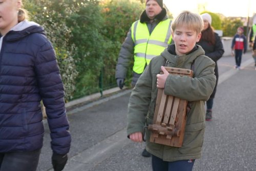 "Cela fait partie de notre religion et de Pâques" : dans ce village, la tradition des crécelles renaît de ses cendres