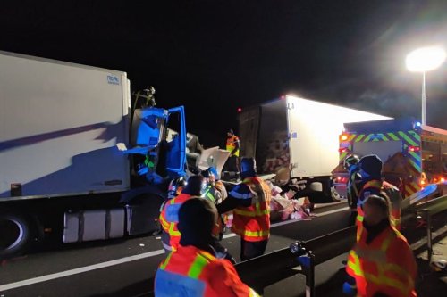 Accident mortel dans le Gard : deux camions entrent en collision, l'un des deux conducteurs tué dans le choc