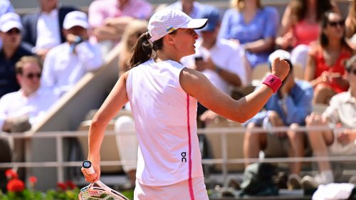 Vidéo Roland-Garros 2023 : le résumé de la démonstration d'Iga Swiatek face à Coco Gauff en quarts de finale