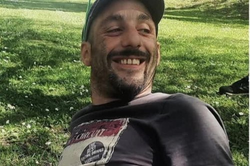 Cédric Jubillar, suspecté du meurtre de sa femme Delphine, entretient une nouvelle relation sentimentale en prison
