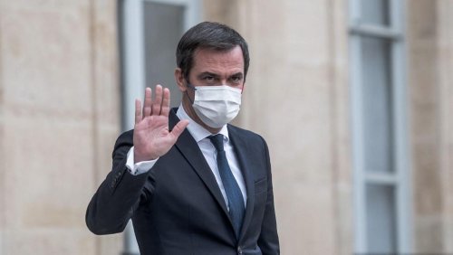 #COVID_19 Il faudra alors pouvoir justifier, pour les plus de 16 ans, d'un statut vaccinal pour accéder aux...