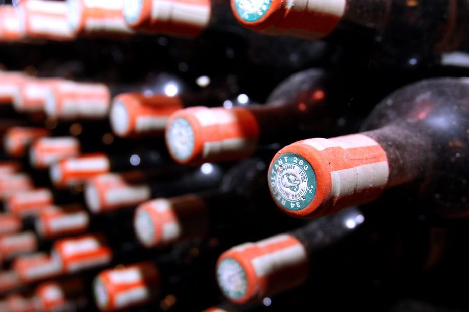 « La situation était compliquée, elle est encore plus critique » : des pistes pour soutenir la viticulture, alors que de nouveaux droits de douane entrent en vigueur