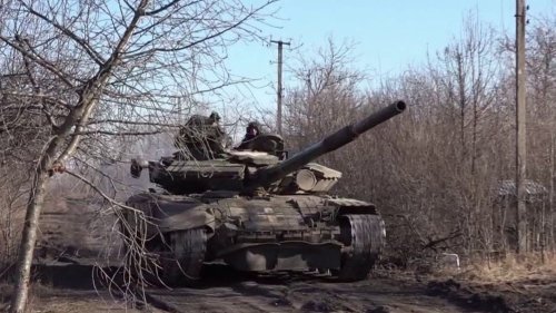 Guerre en Ukraine : dans les rangs des tankistes, dans l'attente des chars occidentaux