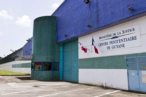 Prison : un député de Guyane interpelle Eric Dupond-Moretti avant sa visite en Guyane