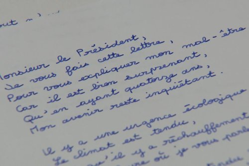 Des collégiens de Valence écrivent au Président : "Je ne pouvais pas garder ces petits trésors pour moi" explique leur prof de Français