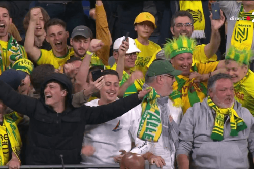 FC Nantes : 1 728 supporters dont l'ancien gardien de but Mickaël Landreau, se mobilisent pour racheter le club